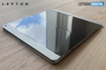 Lepton foldable smartphones